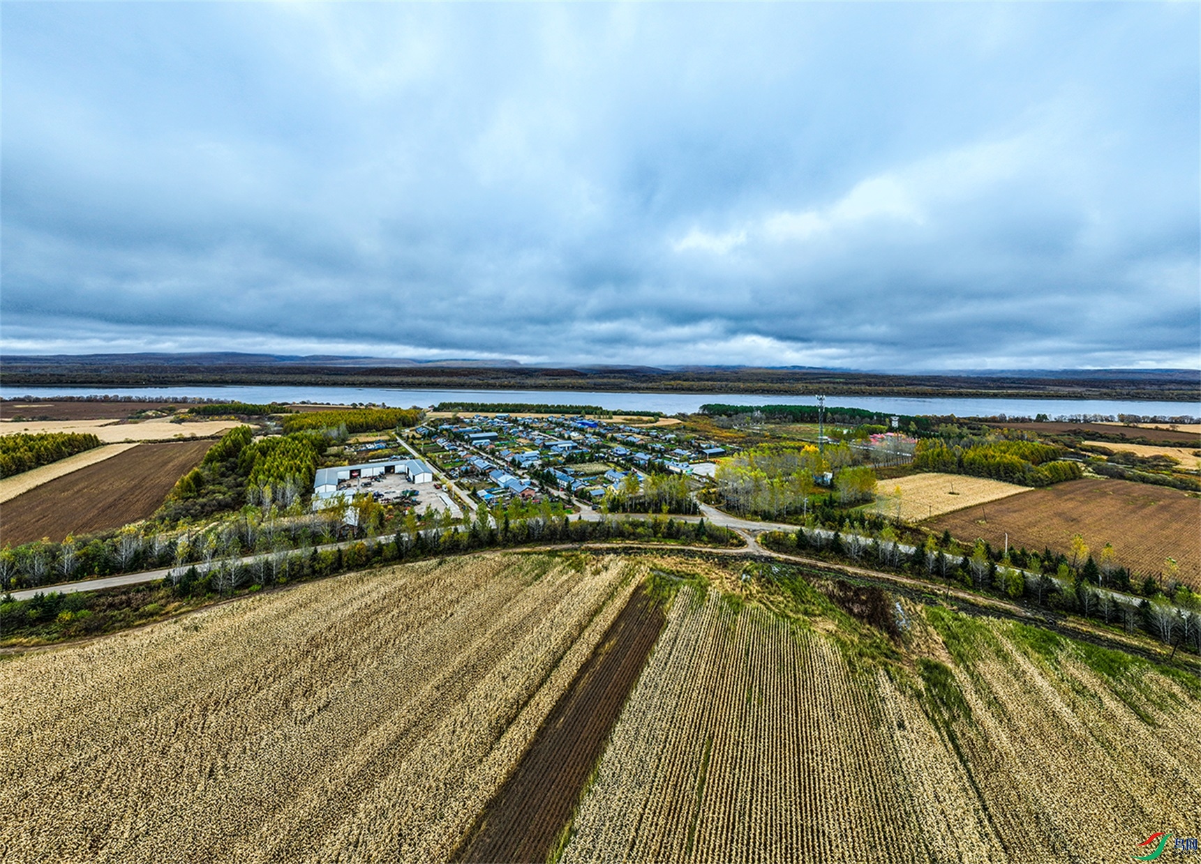 dji_fly_20240930_103914_207_1727702991867_pano ����2.jpg