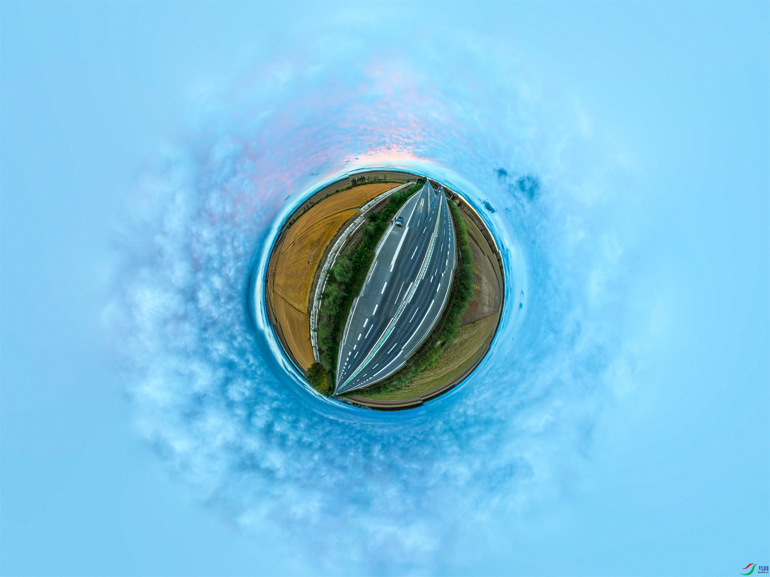 dji_export_20240930_222009_1727706009761_sphere_screenshot ����1.jpg