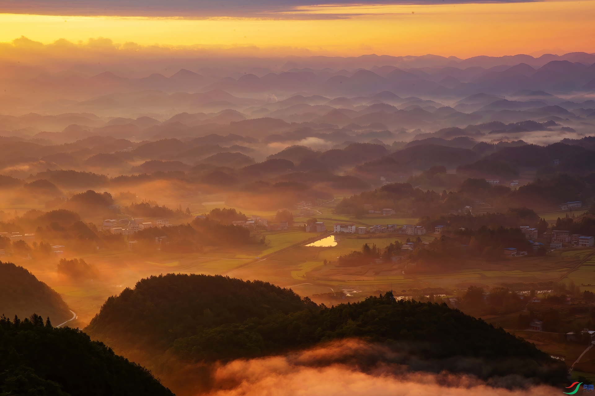 3C8E1268-8.jpg