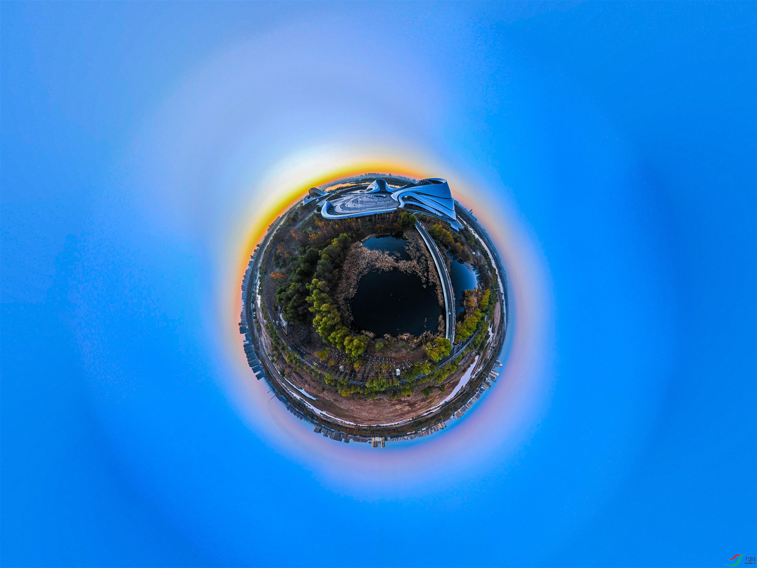 dji_export_20241019_022645_1729276005585_sphere_screenshot ����1.jpg