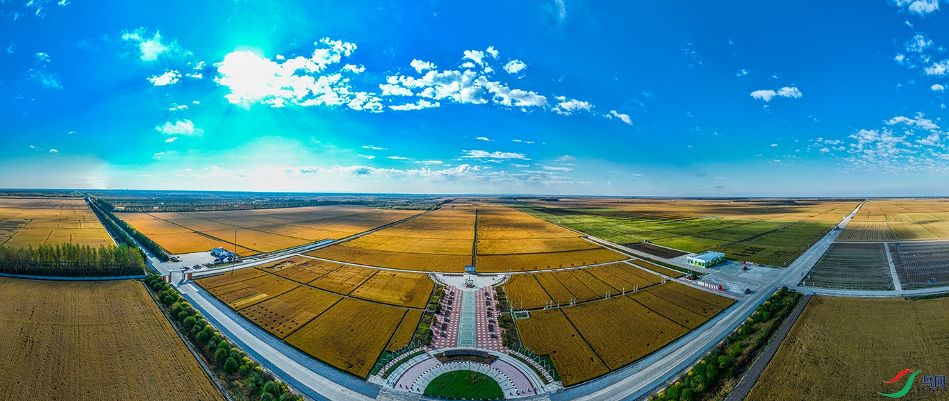 dji_fly_20241002_075456_353_1727873525043_pano ����1.jpg