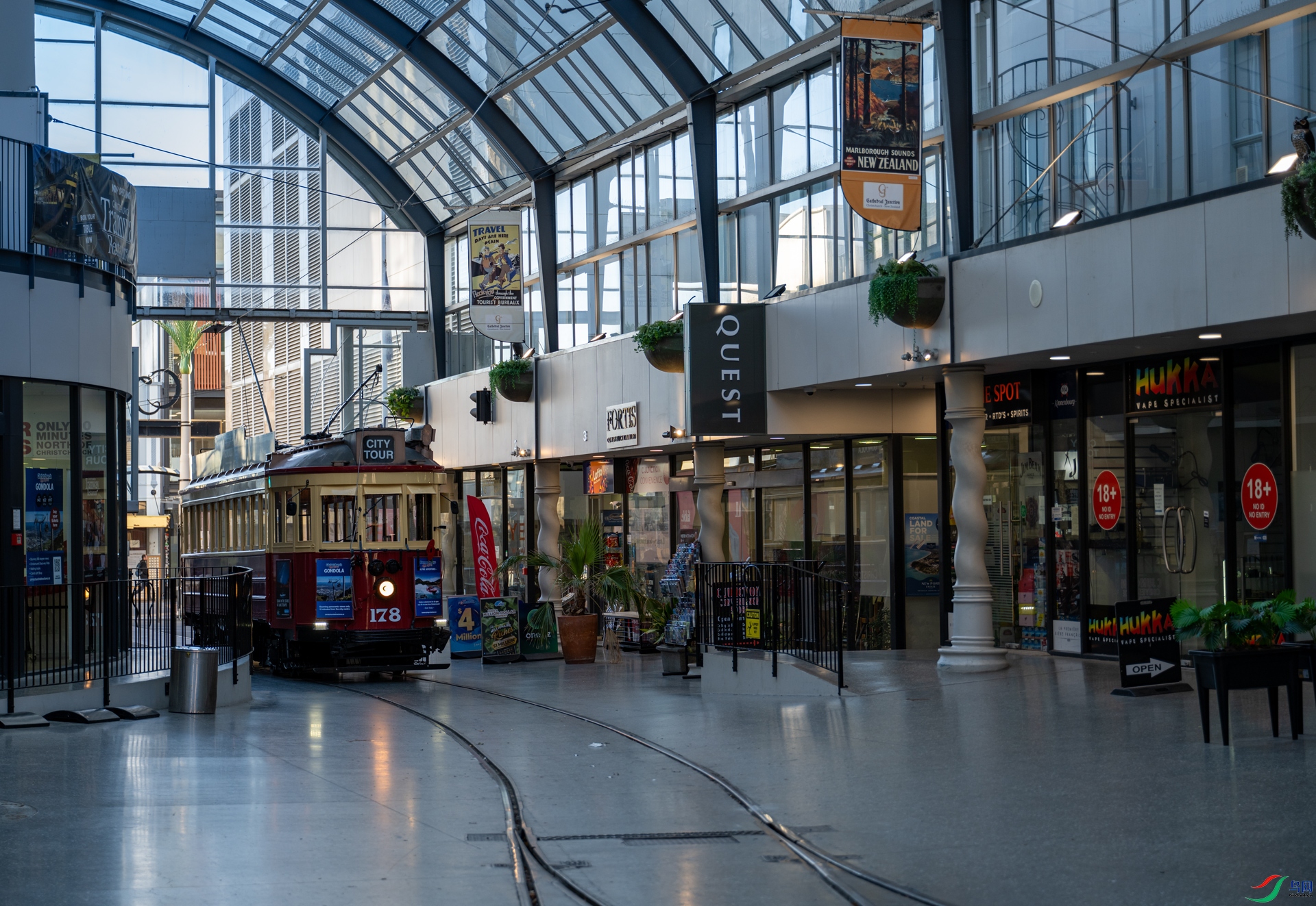 DSC_7301-1.jpg