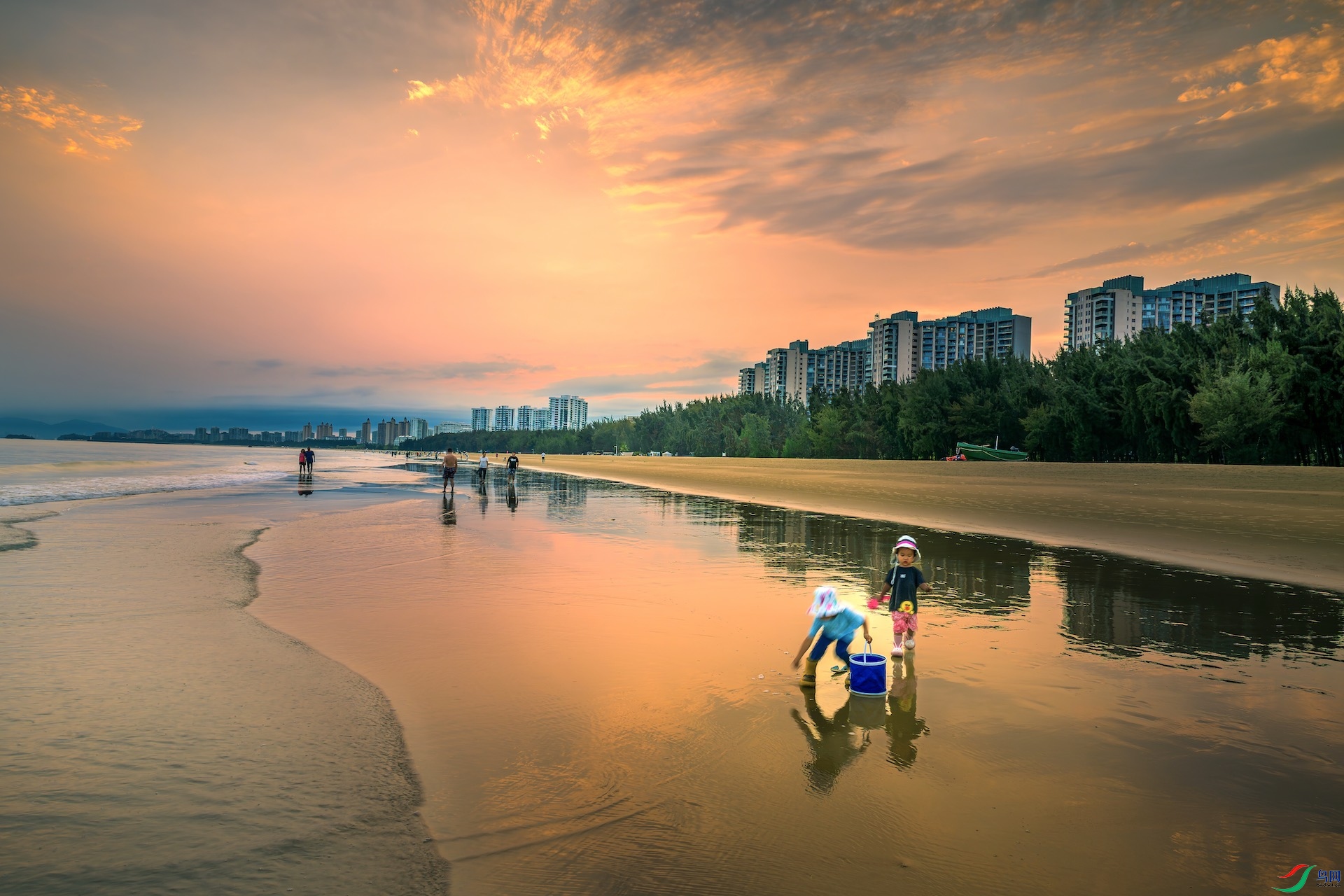 1_DSC6751-����ǿ-NR ���� 2.jpg