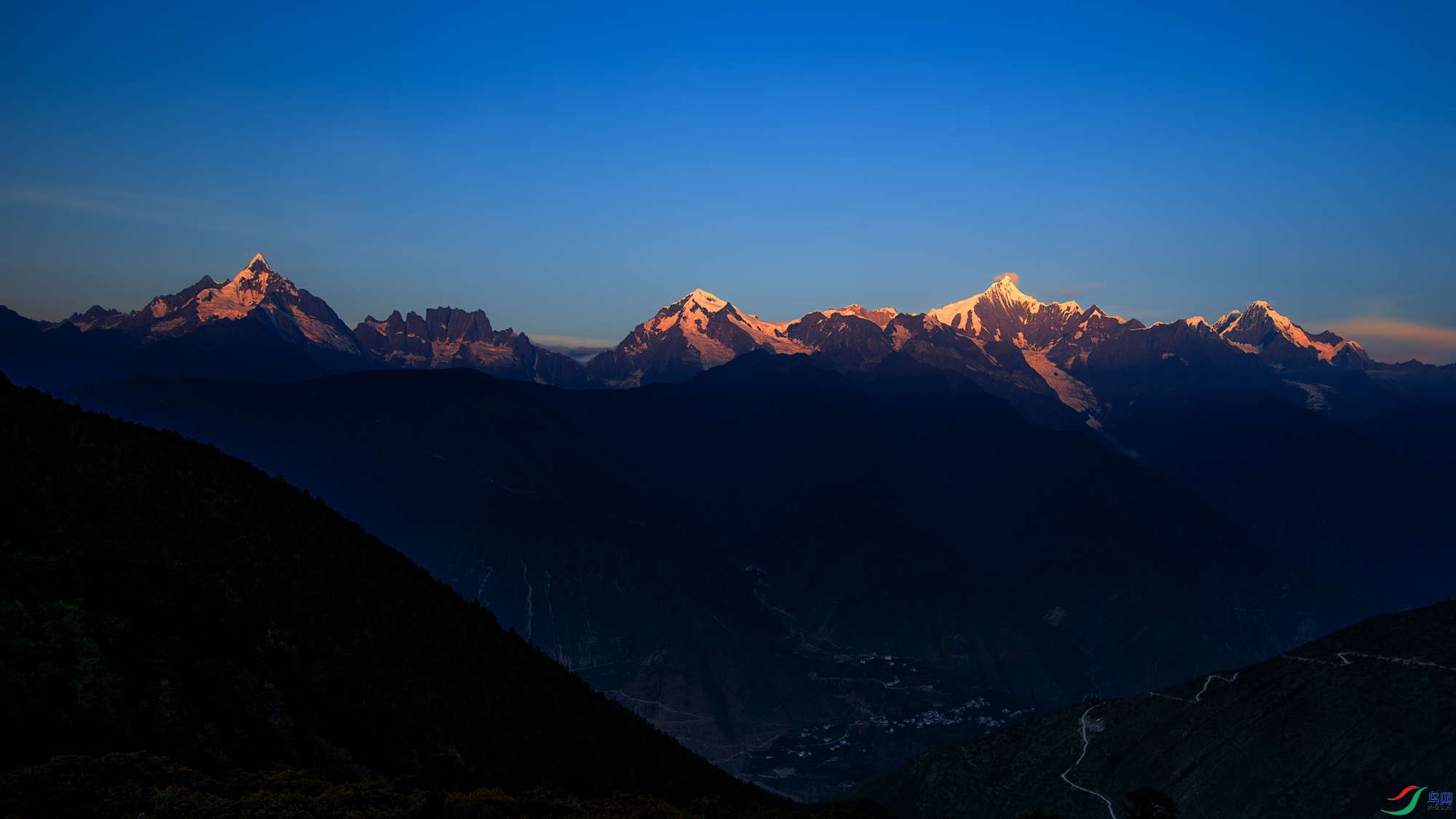 106A1374 ����_1.jpg