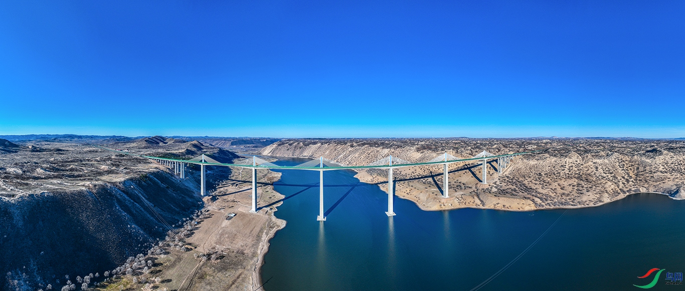 dji_fly_20250428_070848_341_1745838202330_pano ����1.jpg