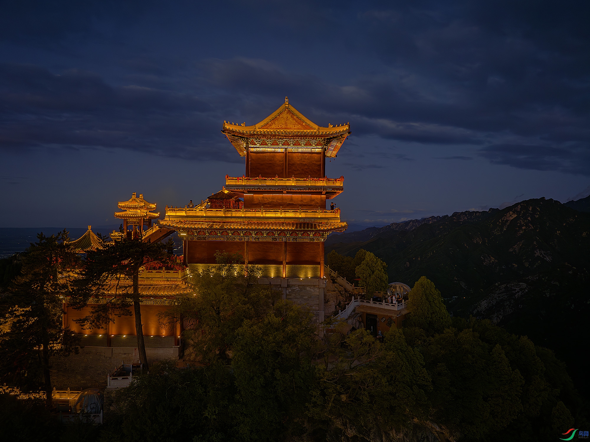 DJI_20250816195326_0077_D-����ǿ-NR ����.jpg