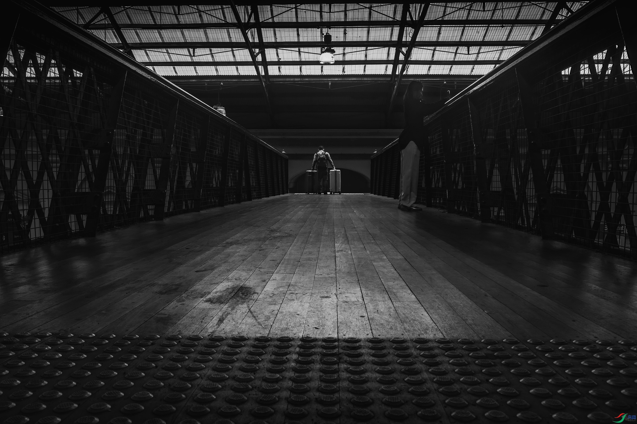 �����ڰ��ް������ء�