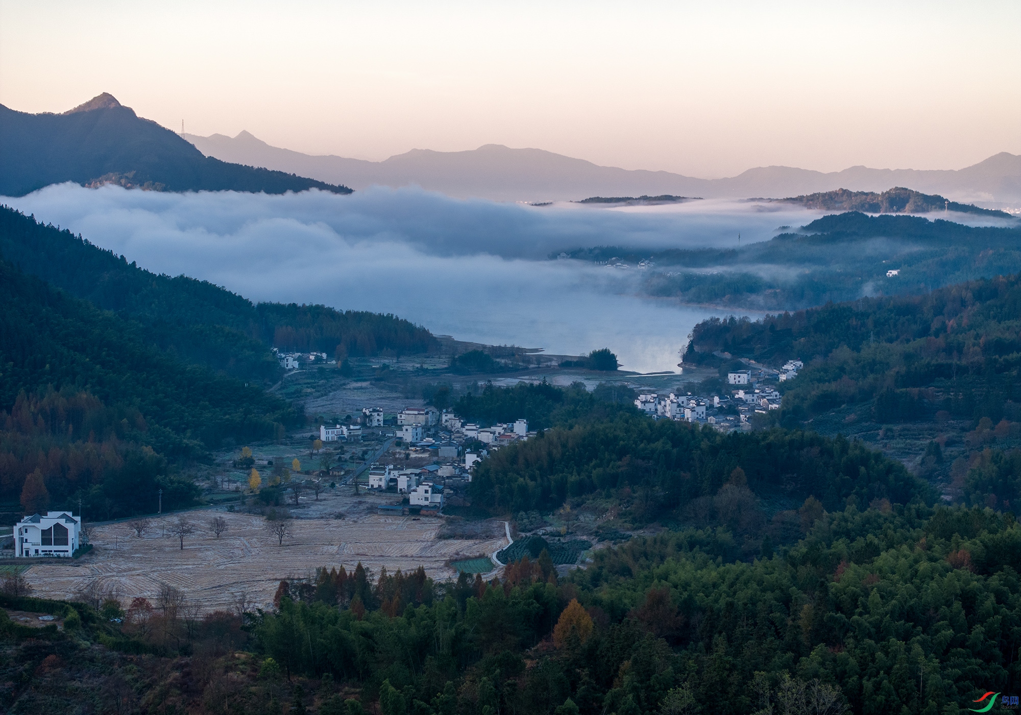DJI_20241128071440_0019_D ����.jpg