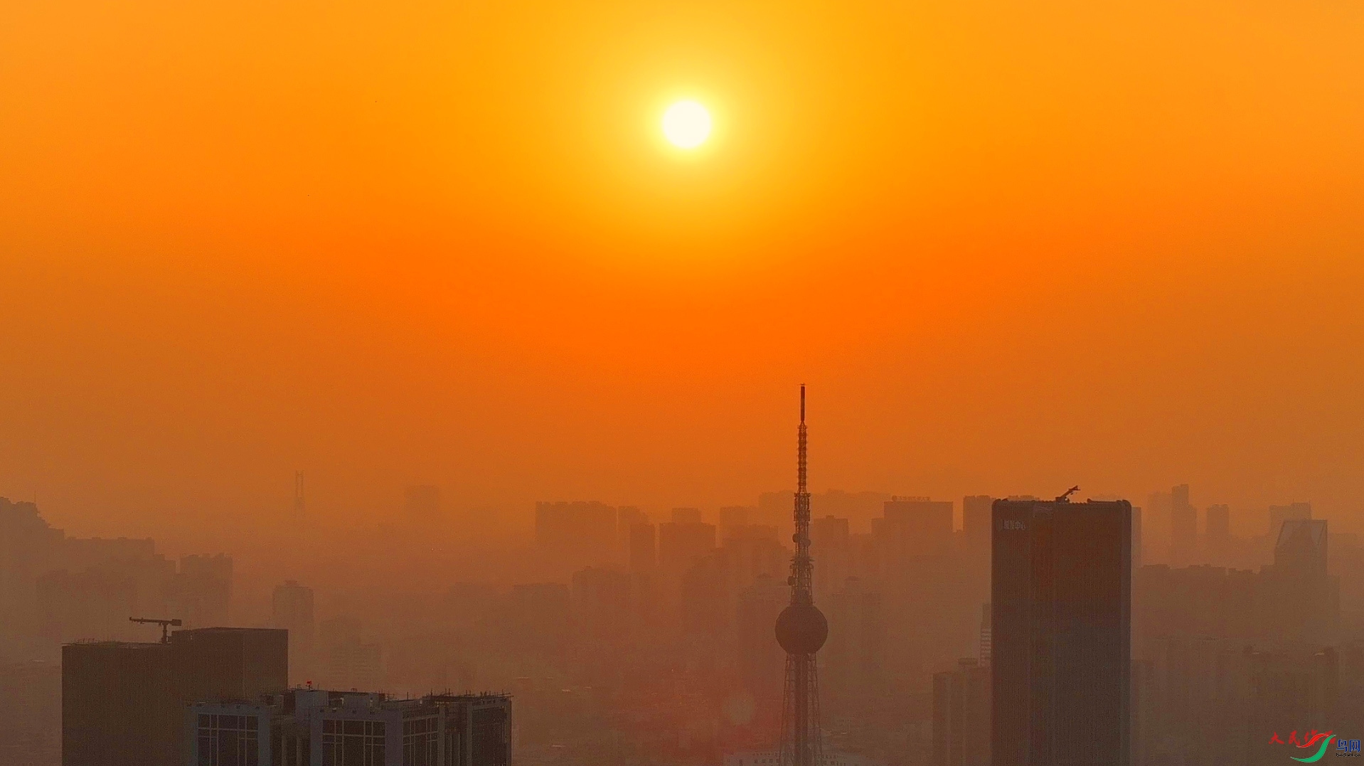 {FE7460AD-93A2-4E14-AD4E-4901A636DD8B} ����.jpg