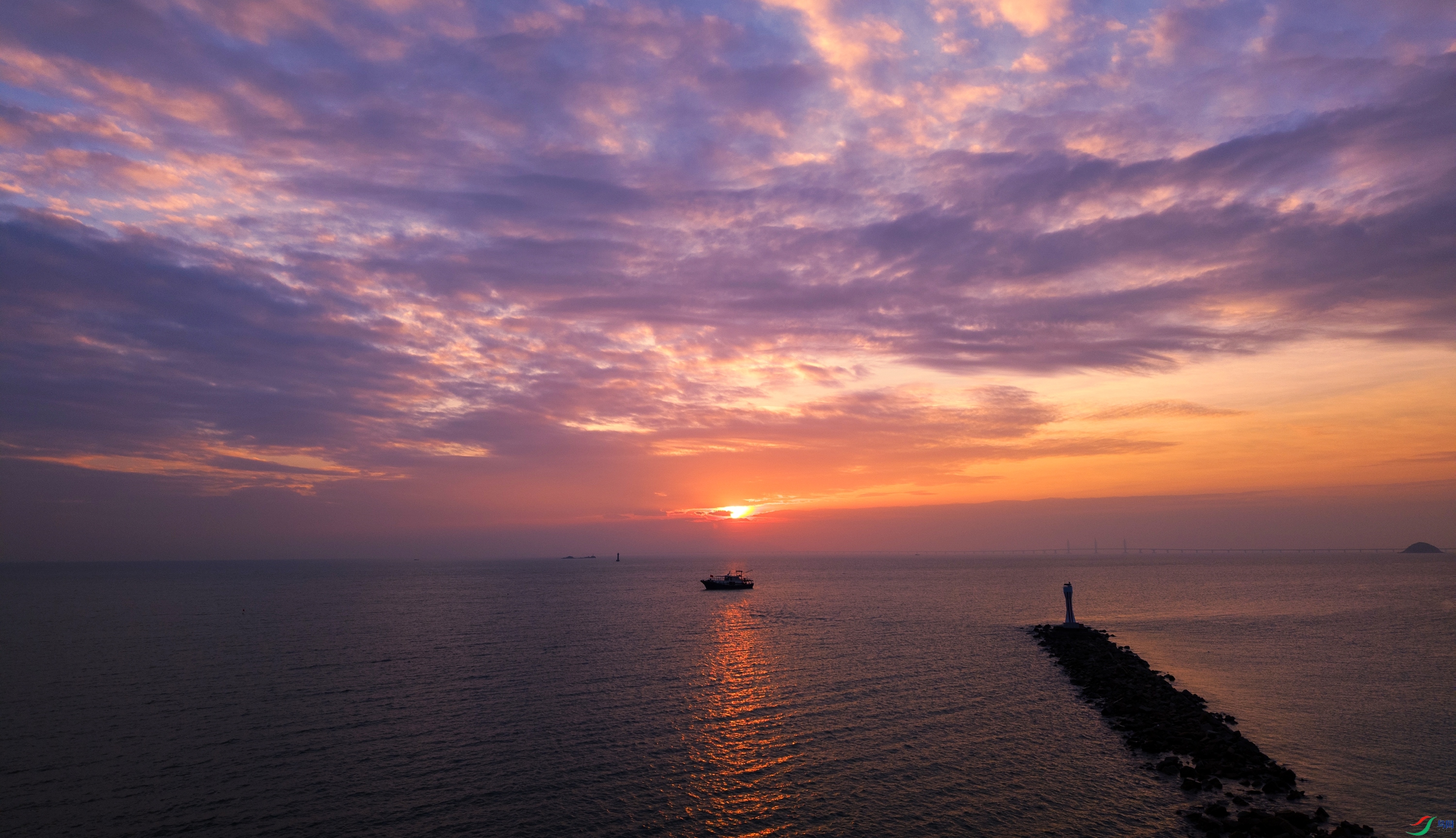 HYPERLAPSE_0214 Jc.jpg