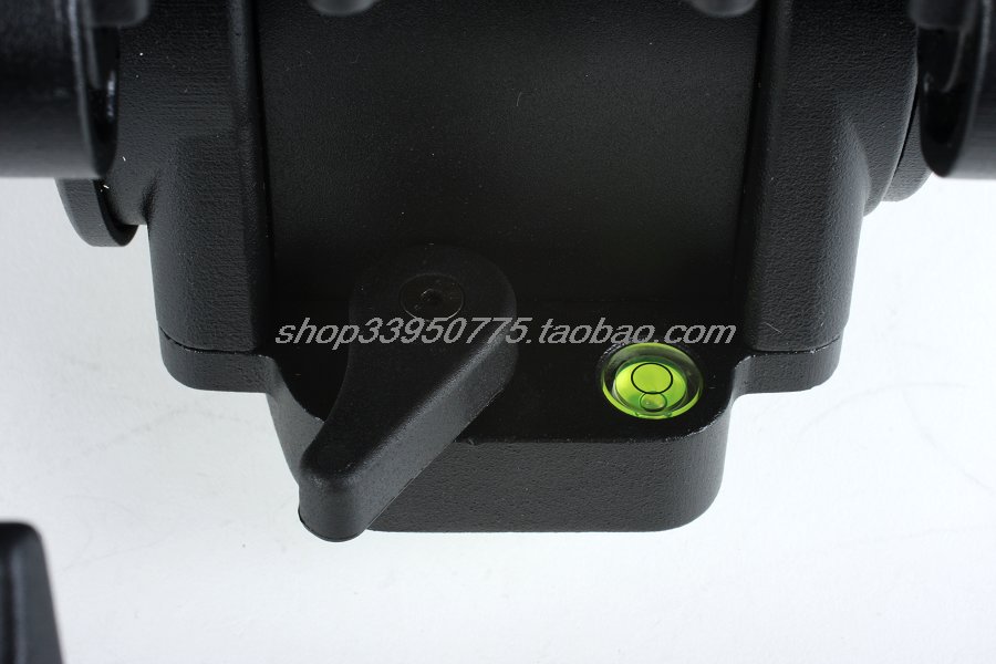 ˮƽ�Ǻ͵�������ť