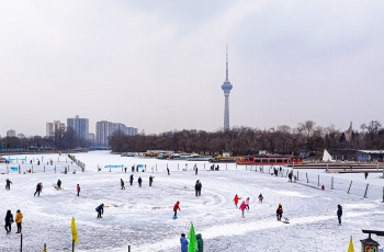 北京冬奥带动冰雪运动-恭贺老师荣获手机摄影精华
